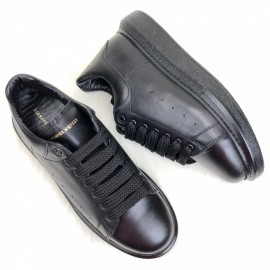 Alexander Mcqueen Black 