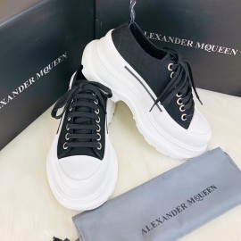 The Alexander Mcqueen Tread Black White