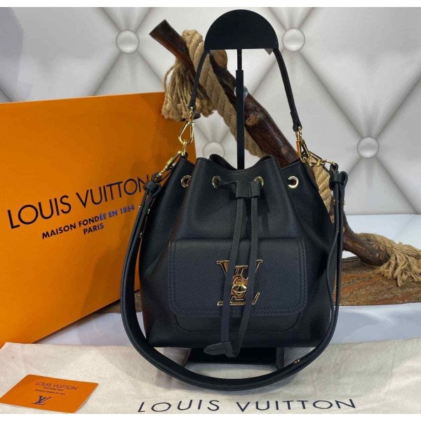 Louis Vuitton Lockme Bucket  B-12-50