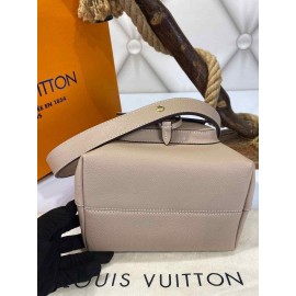 Louis Vuitton Lockme Bucket  B-12-54