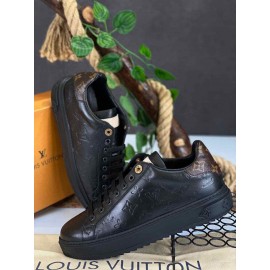 Louis Vuitton sneakers expired  b-22-116