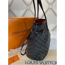 Louis Vuitton Neverfull Size: 43x29 b-23-98