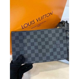 Louis Vuitton Neverfull Size: 43x29 b-23-98