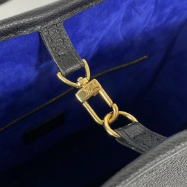 Louis Vuitton Neverfull MM b-23-11