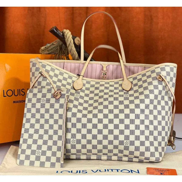 Louis Vuitton Neverfull Size: 43x29 b-23-62