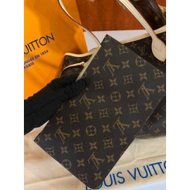 Louis Vuitton Neverfull Size: 43x29 b-23-83