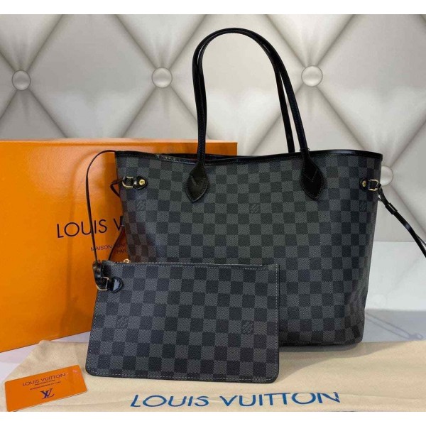 Louis Vuitton Neverfull Size: 43x29 b-23-98