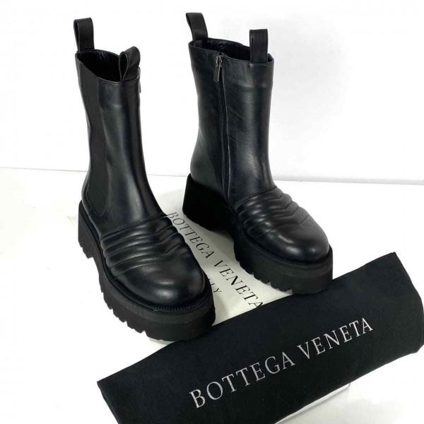 Bottega Veneta Chelsea Boot b-30-14