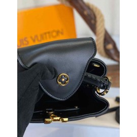 Louis Vuitton Capucines BB- Bag  b-30-44