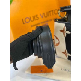 Louis Vuitton Capucines BB- Bag  b-30-44