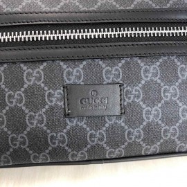 Gucci Courrier Supreme Belt Bag  b-32-107