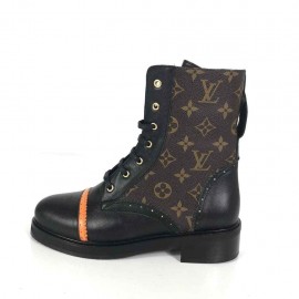 Louis Vuitton Wonderland Flat Ranger  b-32-118