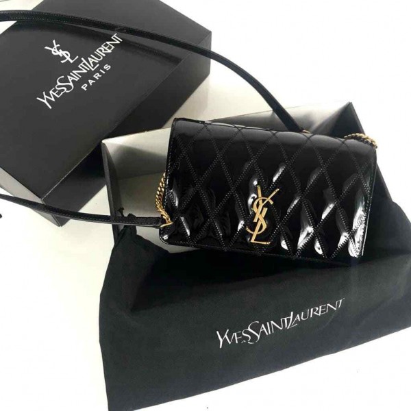 Yves Saint Laurent Angie Chain Bag b-32-80