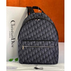 Christian Dior travel backpack product  b-38-1