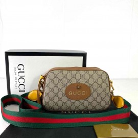 Gucci Neo Vintage GG Supreme messenger bag 2