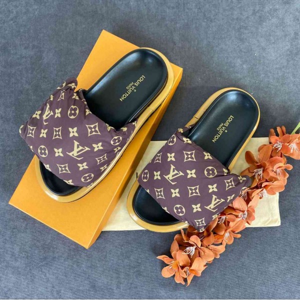 Louis Vuitton Pool Pillow Slippers B-55-63