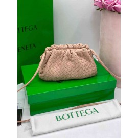 BOTTEGA VENETTA "USE"  b-57-417