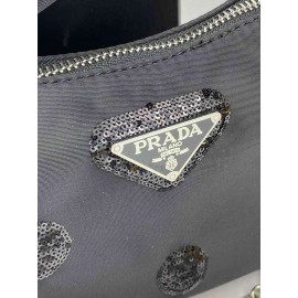 PRADA ‘RE-EDITION b-57-586