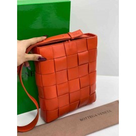 BOTTEGA VENETA BORSA MESSENGER CASSETTE  b-57-596