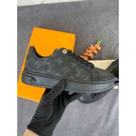 Louis Vuitton sneakers B-59-98