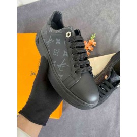 Louis Vuitton sneakers B-59-98