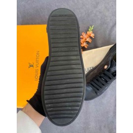 Louis Vuitton sneakers B-59-98