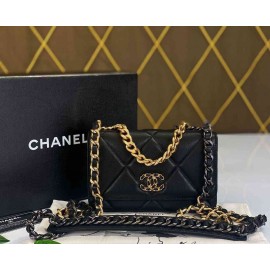 Chanel 19 Woc  B-59-77