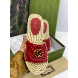 Gucci Slides b-62-196