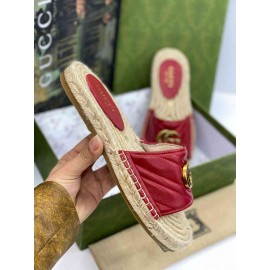 Gucci Slides b-62-196