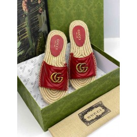 Gucci Slides b-62-196