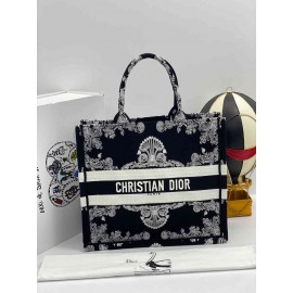 CHRISTIAN DIOR 'BOOK TOTE'  b-62-236