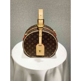 Louis Vuitton  Petite Boite Chapeau b-63-75