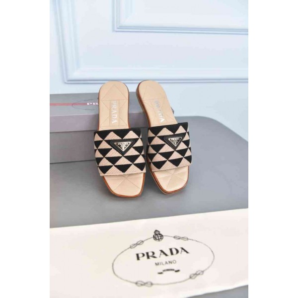 PRADA - Slippers b-63-9