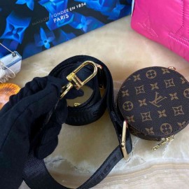 Louis Vuitton Maxi b-64-132