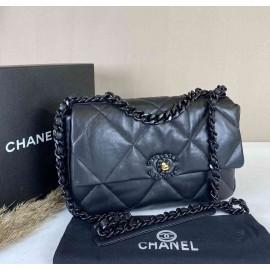 Chanel 19 flap Medium size  b-64-20