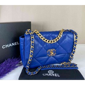 Chanel 19 flap Medium size  b-64-20