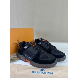 Louis Vuitton Trainer Sneaker b-65-216