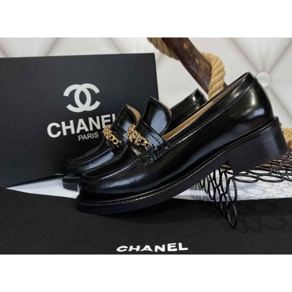 Chanel loafers shiny calfskin interior b-8-244