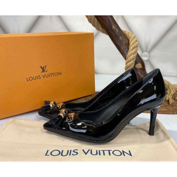 Louis Vuitton tassel Heeled Shoes 8 cm b-8-29