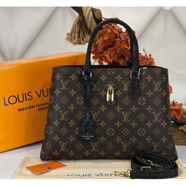 Louis Vuitton flower tote bag b-8-84