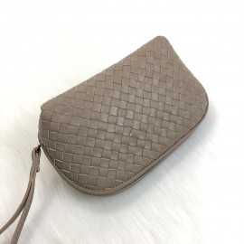 Bottega Veneta intrecciato Pouch sand