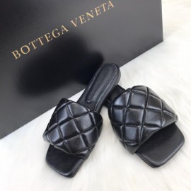 Bottega Veneta Black Thick Knitted Slippers 