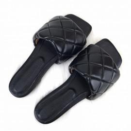 Bottega Veneta Black Thick Knitted Slippers 