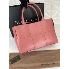 Bottega Veneta Arco Tote Bag Rose