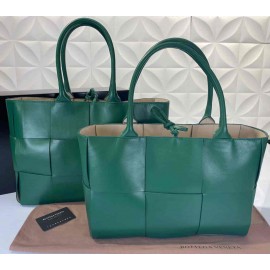 Bottega Veneta Arco Tote Bag Green