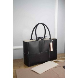 BOTTEGA VENETA - Arco Tote Small 1