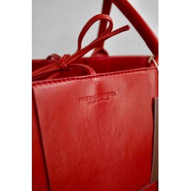 BOTTEGA VENETA - Arco Tote Small 9