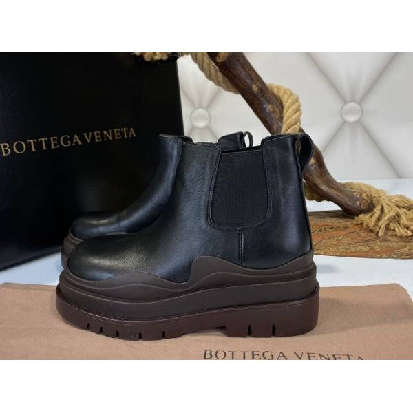 Bottega Veneta The Tire Boots SHORT 4