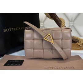 Bottega Casette bag S 8