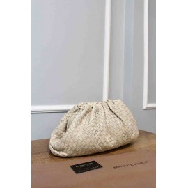 BOTTEGA VENETA - The Pouch 20